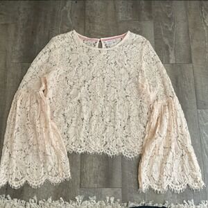 Skylar & Jade Lace Bell Sleeve Blouse Ivory Size L